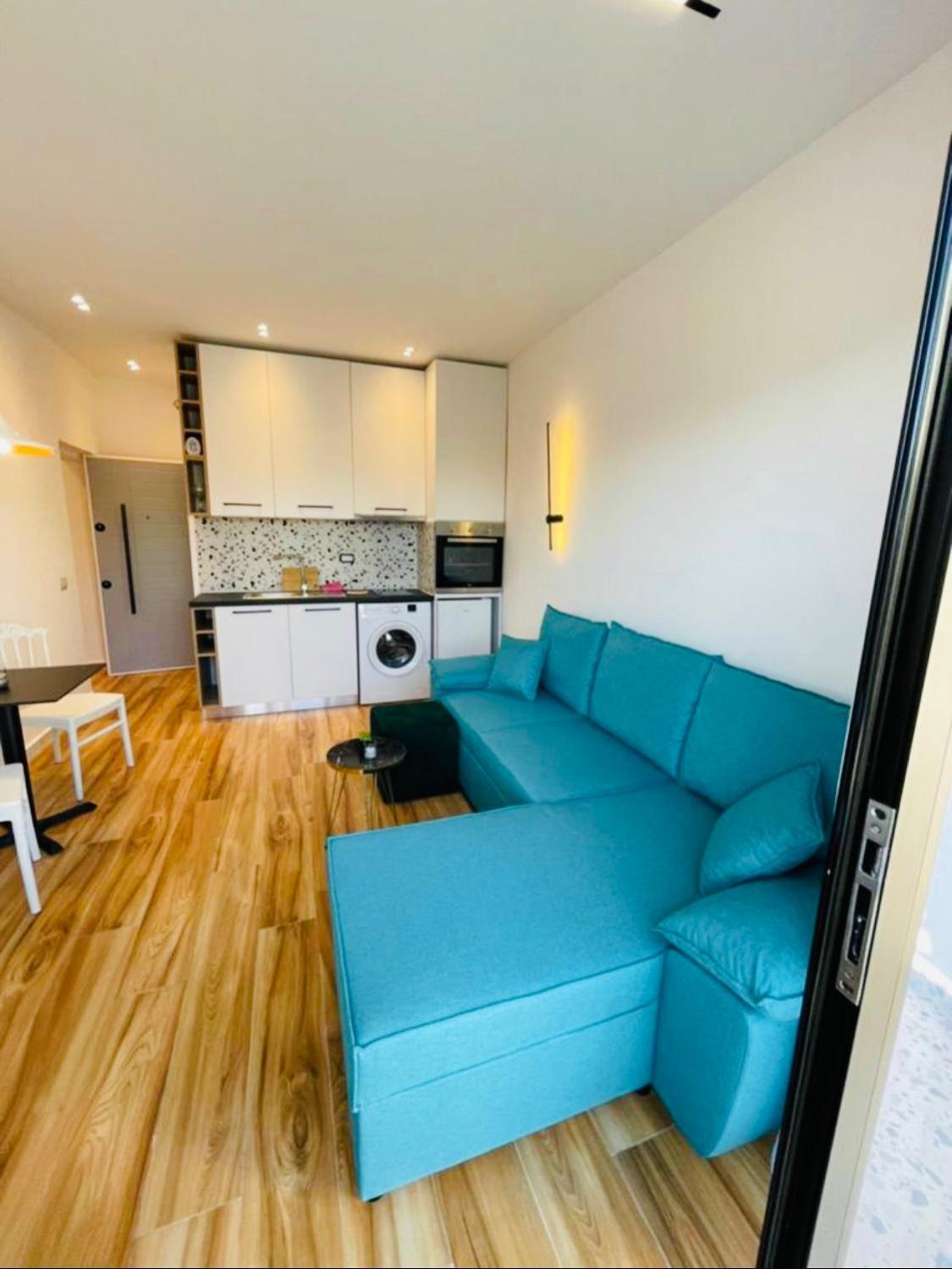 Your In Center City Apartament